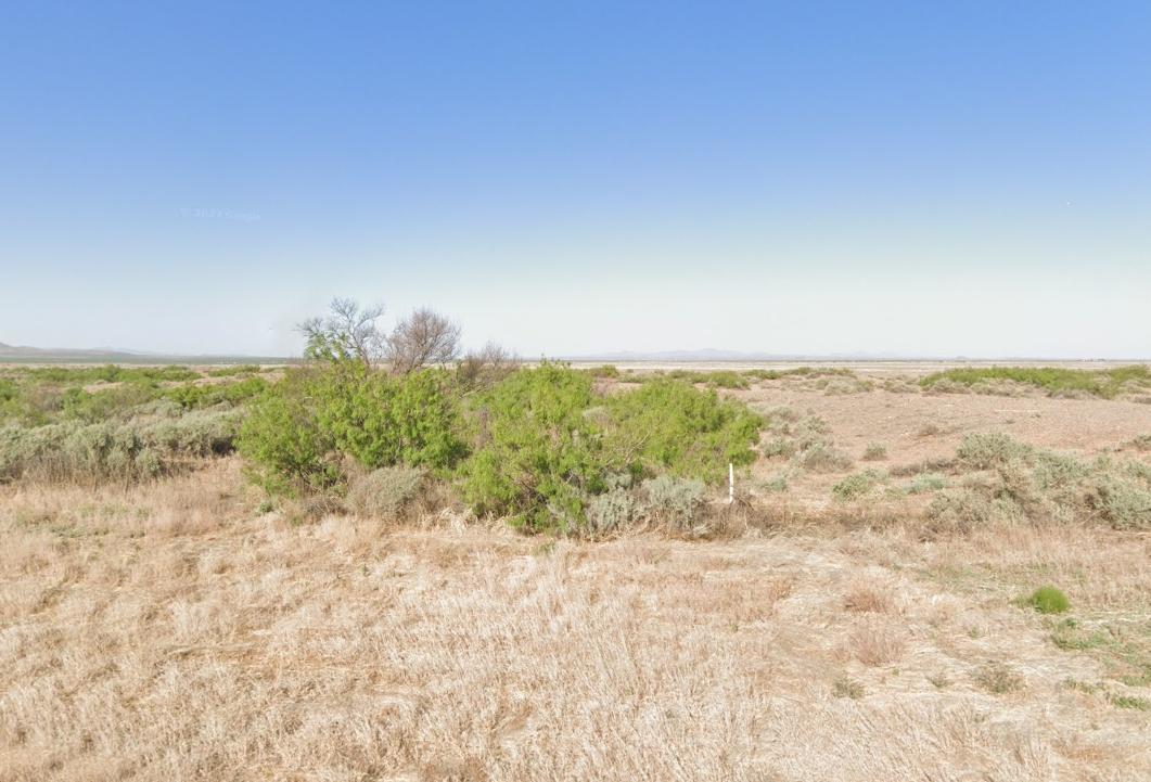  1.5 Acres for Sale in Deming City, New Mexico