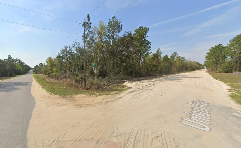  0.2 Acres for Sale in Interlachen, Florida