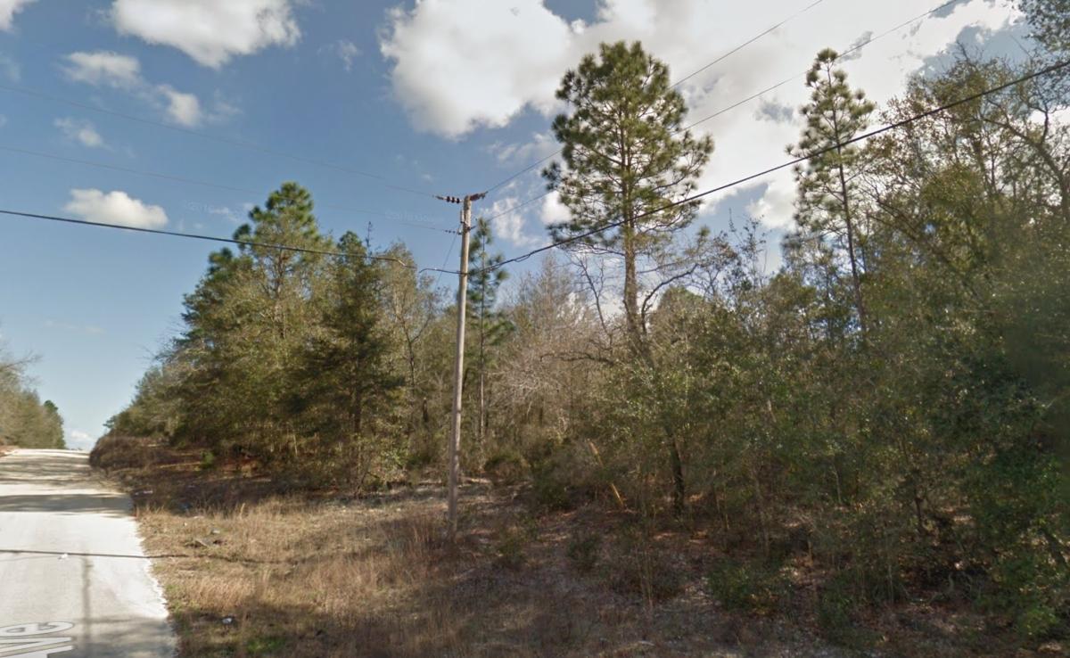  0.49 Acres for Sale in INTERLACHEN, Florida