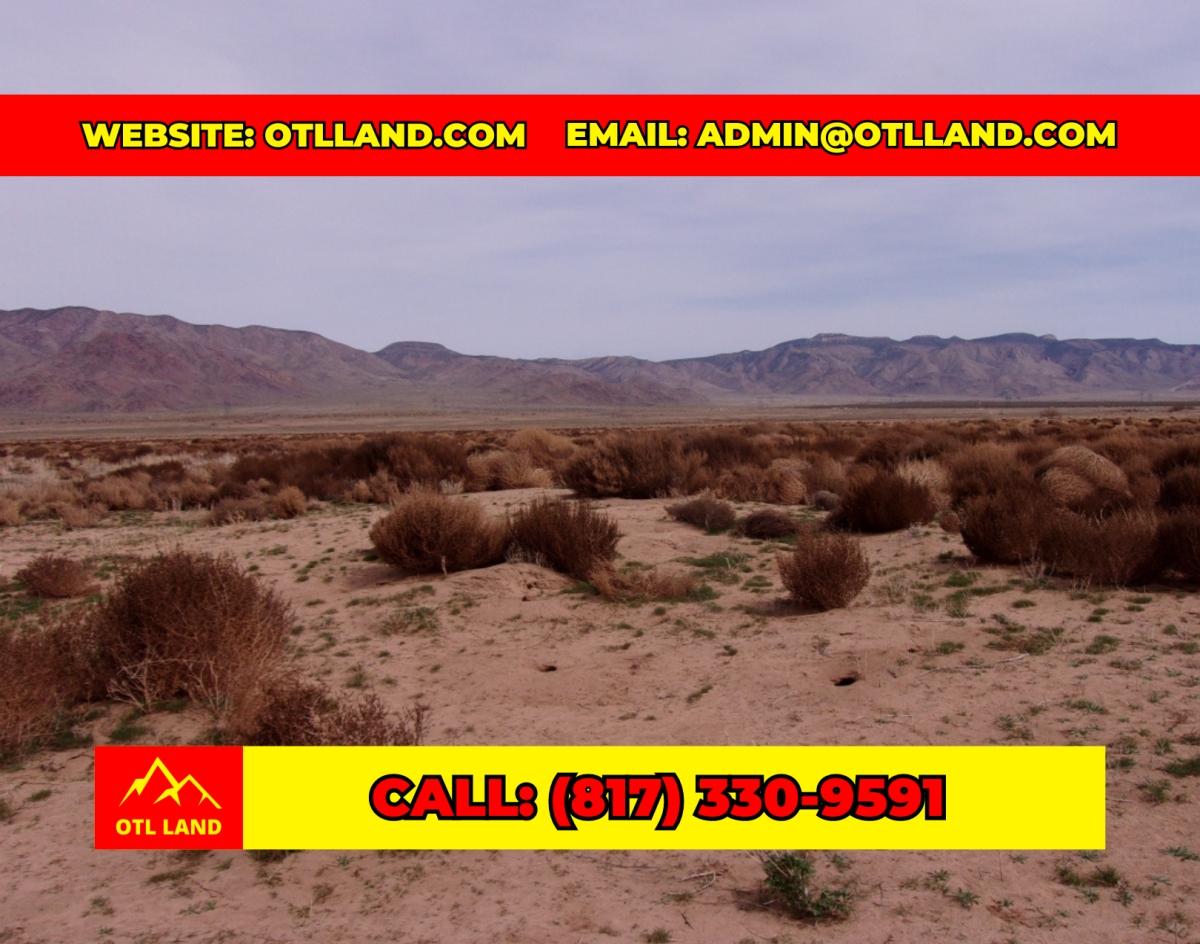  2.5 Acres for Sale in Antares, Arizona